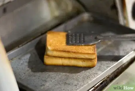 Image intitulée Make a "Grilled" Cheese Sandwich in a Toaster Oven Step 7